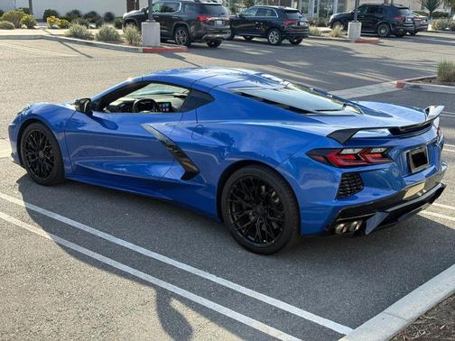 2023 Chevrolet Corvette Stingray w/1LT