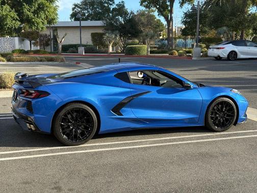 2023 Chevrolet Corvette Stingray w/1LT