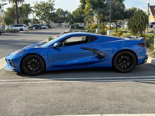 2023 Chevrolet Corvette Stingray w/1LT