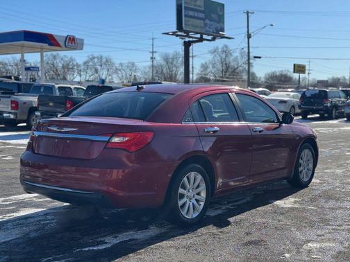 2011 Chrysler 200 Touring