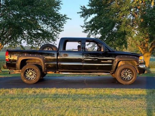 2006 GMC Sierra 2500 SLE H/D