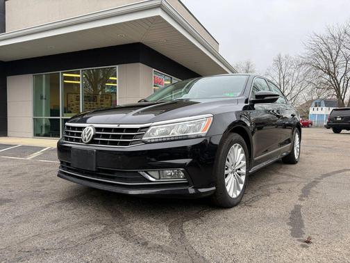 2017 Volkswagen Passat 1.8T SE