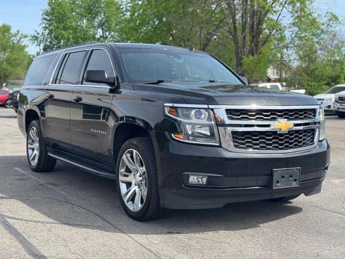 Black 2015 Chevrolet Suburban 1500 LT