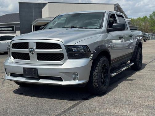 Bright Silver Metallic Clearcoat 2013 RAM 1500 Tradesman/Express