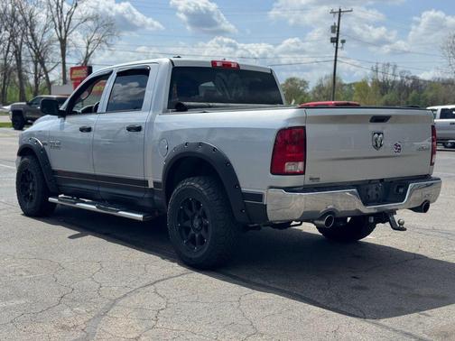 Bright Silver Metallic Clearcoat 2013 RAM 1500 Tradesman/Express