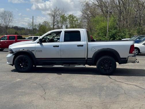 Bright Silver Metallic Clearcoat 2013 RAM 1500 Tradesman/Express