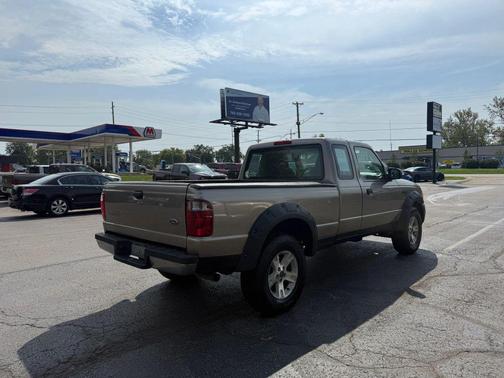 Gold 2004 Ford Ranger XLT