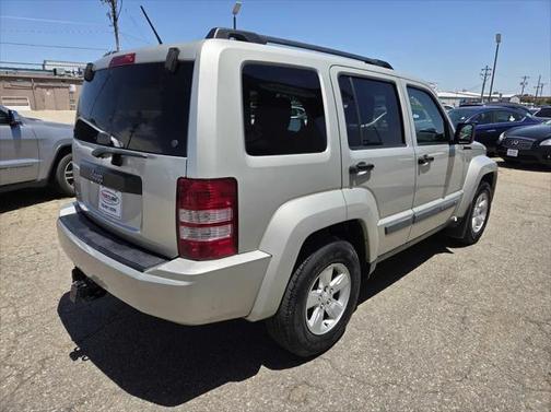 2009 Jeep Liberty Sport