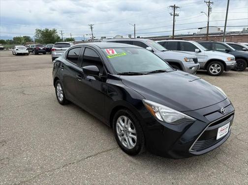 2017 Toyota Yaris iA Base