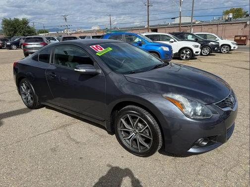 2010 Nissan Altima 3.5 SR