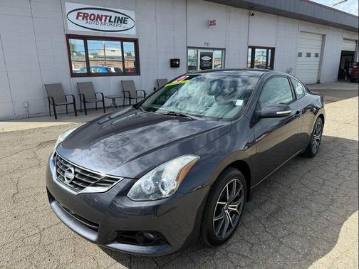 2010 Nissan Altima 3.5 SR