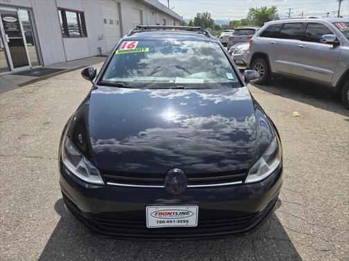 2016 Volkswagen Golf SportWagen TSI S 4-Door