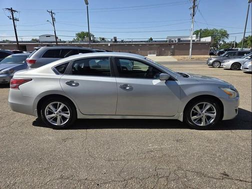 2015 Nissan Altima 2.5 SV