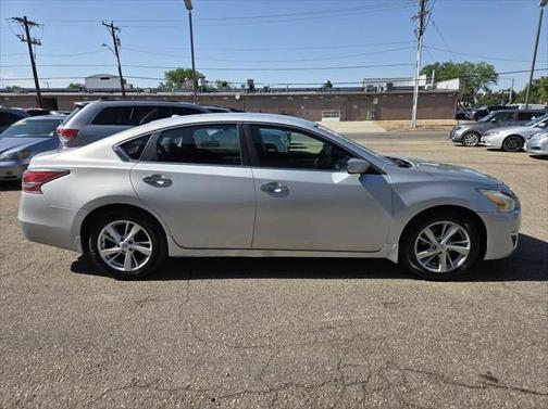 2015 Nissan Altima 2.5 SV