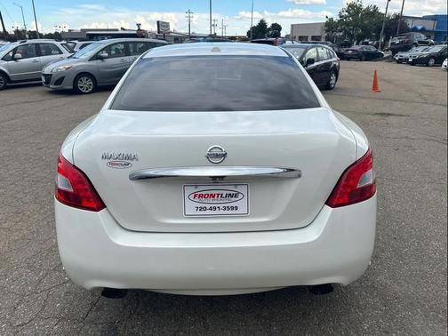 2010 Nissan Maxima SV