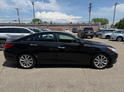 2012 Hyundai SONATA SE