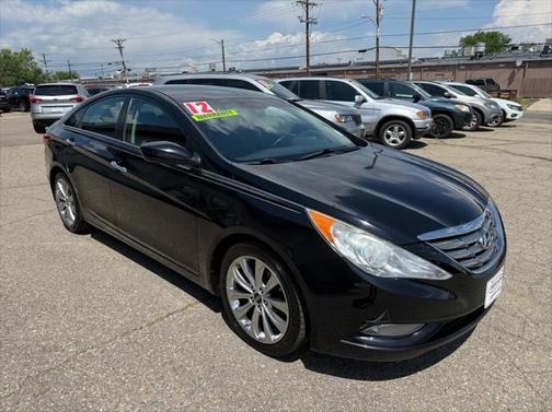 2012 Hyundai SONATA SE