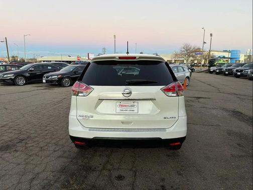 2016 Nissan Rogue SL