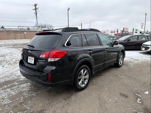 2013 Subaru Outback 3.6R Limited
