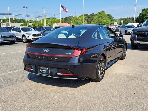 2023 Hyundai SONATA Hybrid SEL