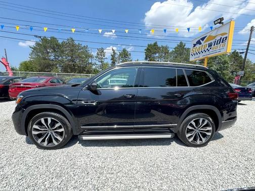2022 Volkswagen Atlas 3.6L SEL Premium