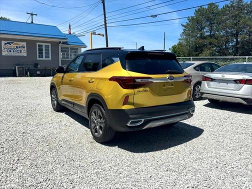 2021 Kia Seltos S
