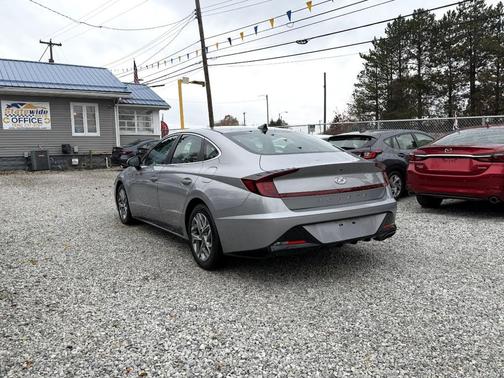 2023 Hyundai SONATA SEL