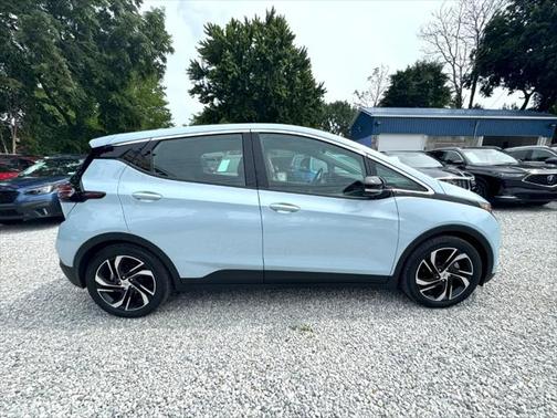 2023 Chevrolet Bolt EV FWD 2LT