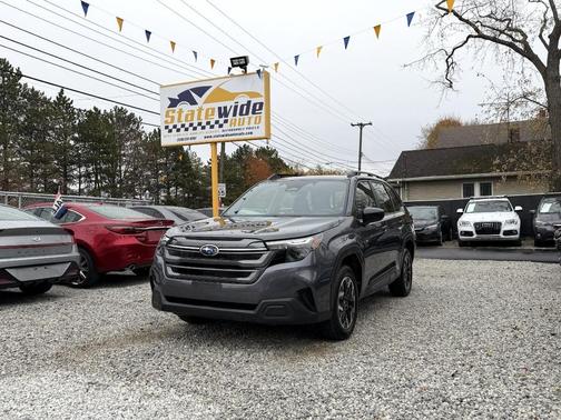 2025 Subaru Forester Base