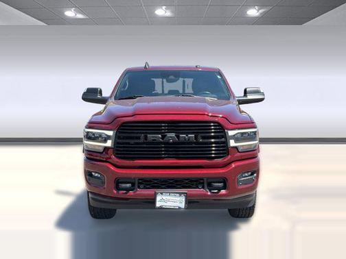 Delmonico Red Pearlcoat 2021 RAM 2500 Laramie Crew Cab 4x4 6'4' Box