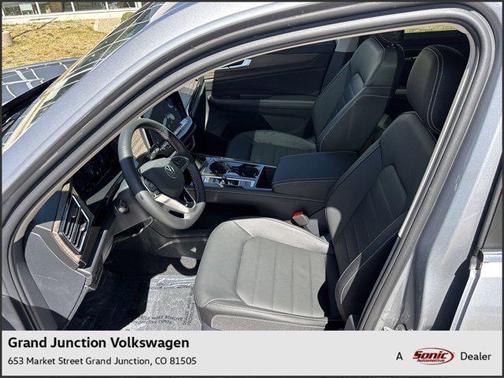 2025 Volkswagen Atlas 2.0T SEL