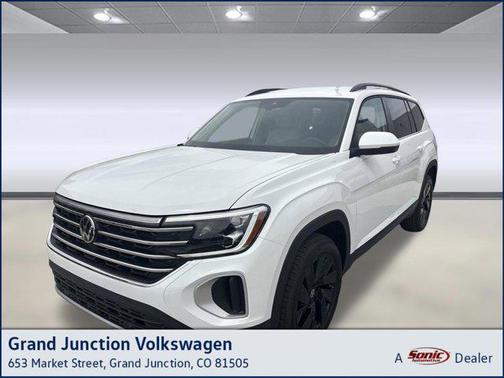 2025 Volkswagen Atlas 2.0T SE w/Technology 4MOTION