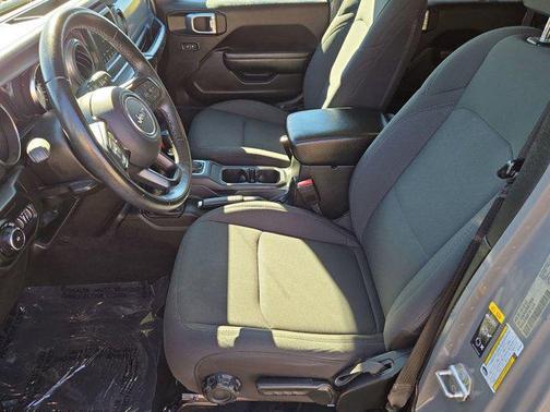 2022 Jeep Wrangler Unlimited High Tide 4x4