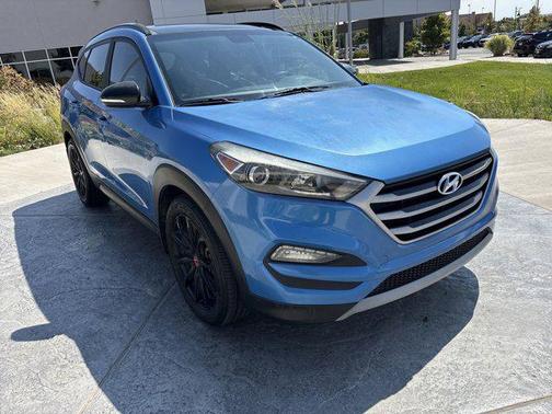 2017 Hyundai TUCSON Night