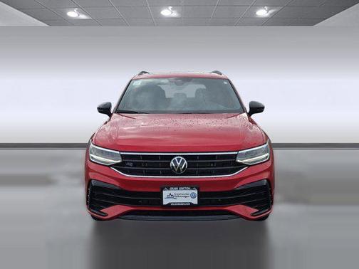 2024 Volkswagen Tiguan 2.0T SE R-Line Black 4MOTION