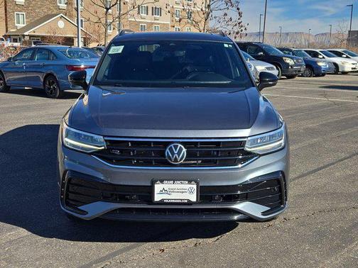 2022 Volkswagen Tiguan 2.0T SE R-Line Black 4MOTION