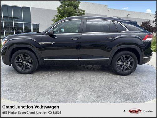 2022 Volkswagen Atlas Cross Sport 3.6L V6 SEL R-Line