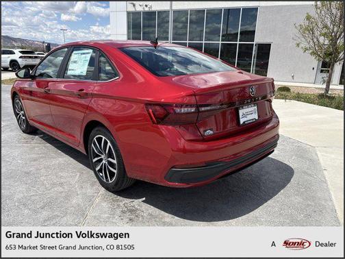 2025 Volkswagen Jetta 1.5T SE