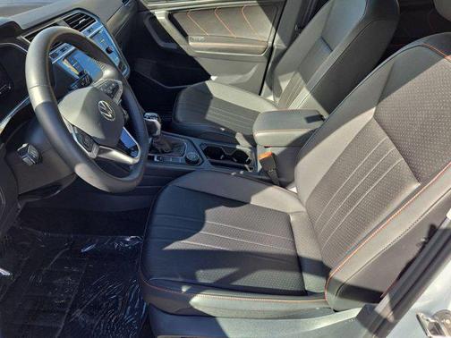 2024 Volkswagen Tiguan 2.0T Wolfsburg Edition