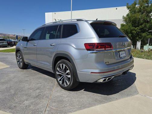 2022 Volkswagen Atlas 3.6L SEL Premium