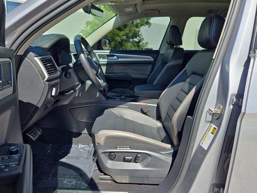 2022 Volkswagen Atlas 3.6L SEL Premium