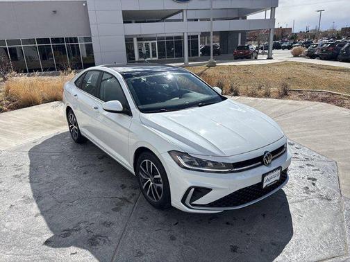 2025 Volkswagen Jetta 1.5T SE