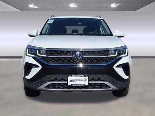 2024 Volkswagen Taos 1.5T SEL
