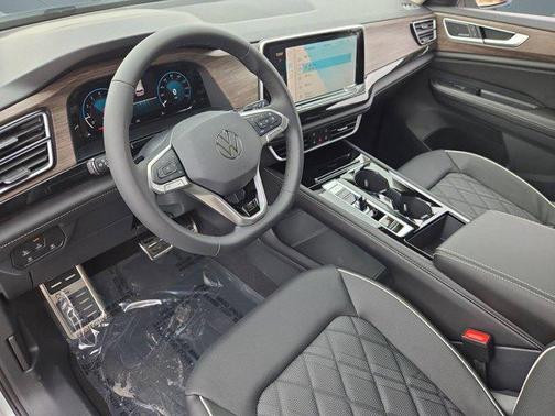 2026 Volkswagen Atlas 2.0T SEL Premium R-Line 4MOTION