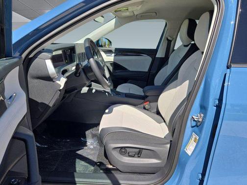 2025 Volkswagen Tiguan 2.0T SE 4MOTION