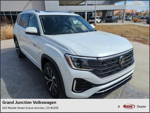 2025 Volkswagen Atlas 2.0T SEL Premium R-Line 4MOTION