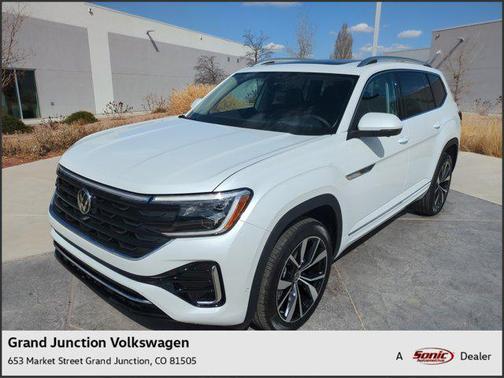 2025 Volkswagen Atlas 2.0T SEL Premium R-Line 4MOTION