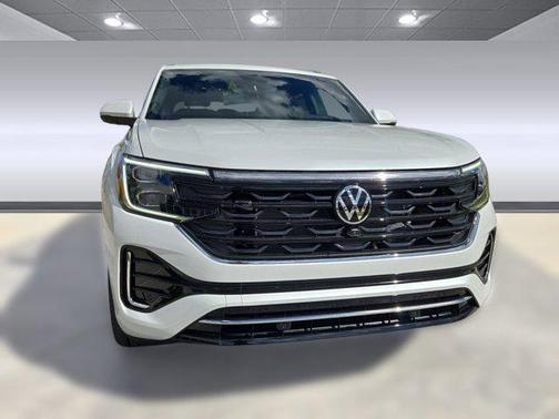 2026 Volkswagen Atlas Cross Sport 2.0T SEL Premium