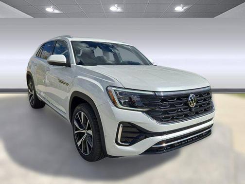 2026 Volkswagen Atlas Cross Sport 2.0T SEL Premium