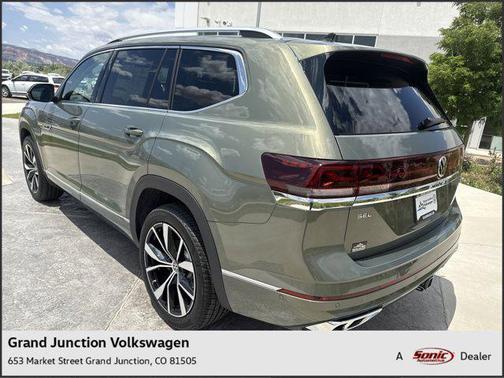 2025 Volkswagen Atlas 2.0T SEL Premium R-Line 4MOTION